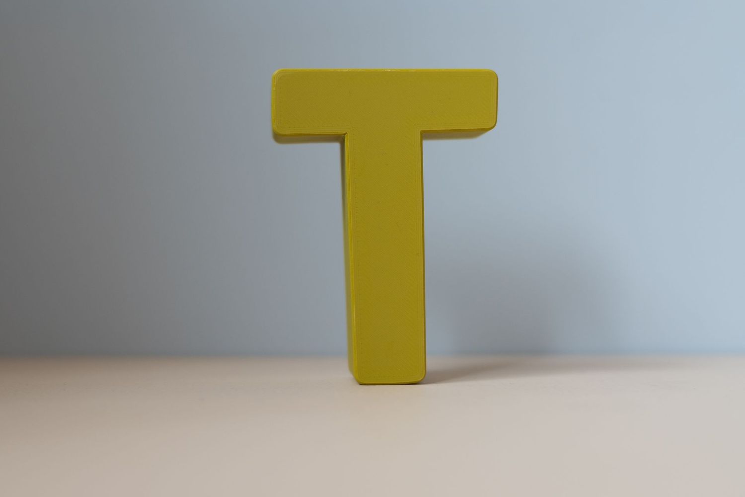 Buchstabe zum Aufhängen "T" pistazie