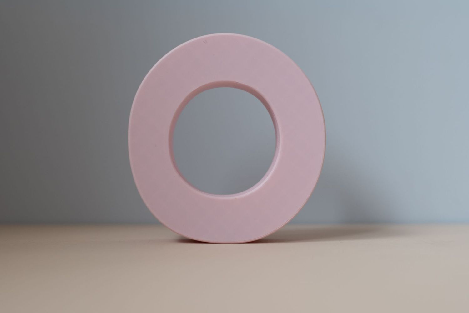Buchstabe zum Aufhängen "O" rosa