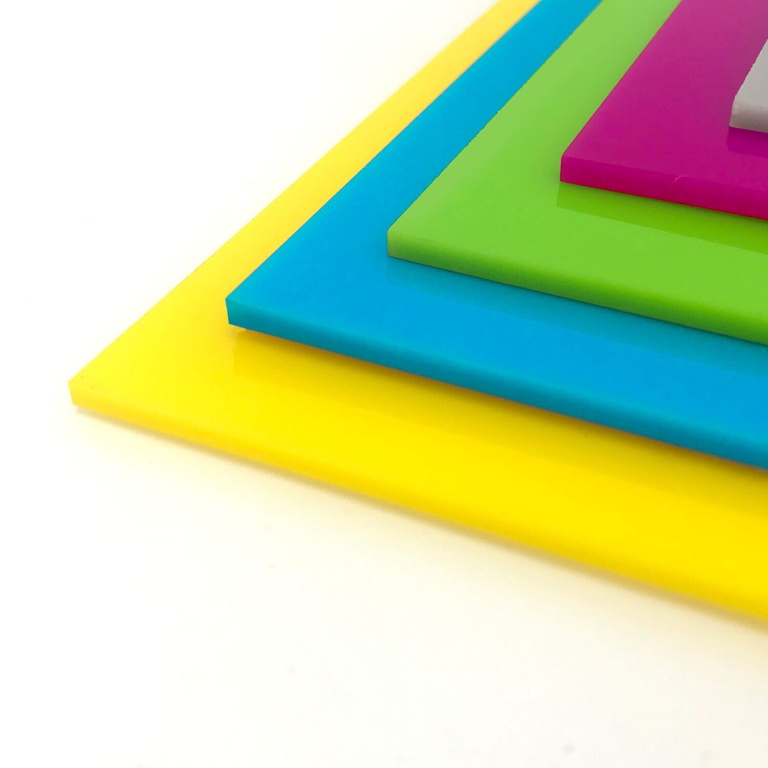 4pk Perspex® Colour Panels - 50 x 50 cm