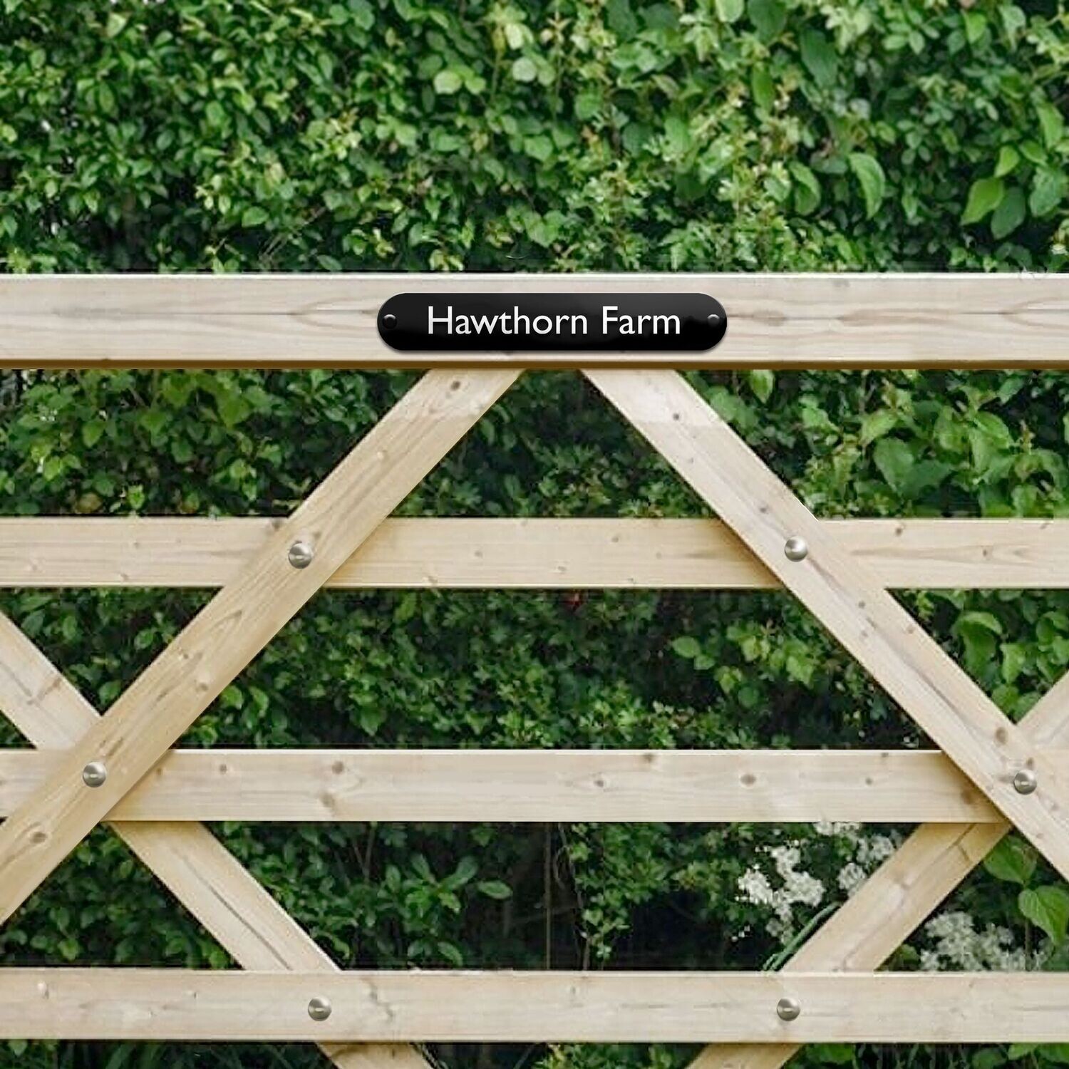 Wyndale Black & White Gate Sign | 3D Lettering  | House Name Sign, Size of Sign: 50mm Height x 300mm Length