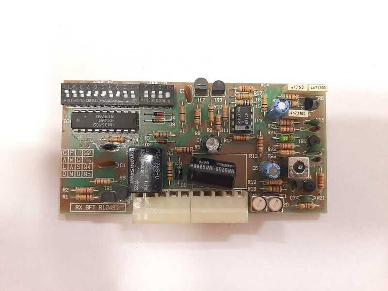 RICEVITORE RADIO RIGENERATO R1 272Mhz RADIOCOMANDI BFT TM TASTI ARANCIONI