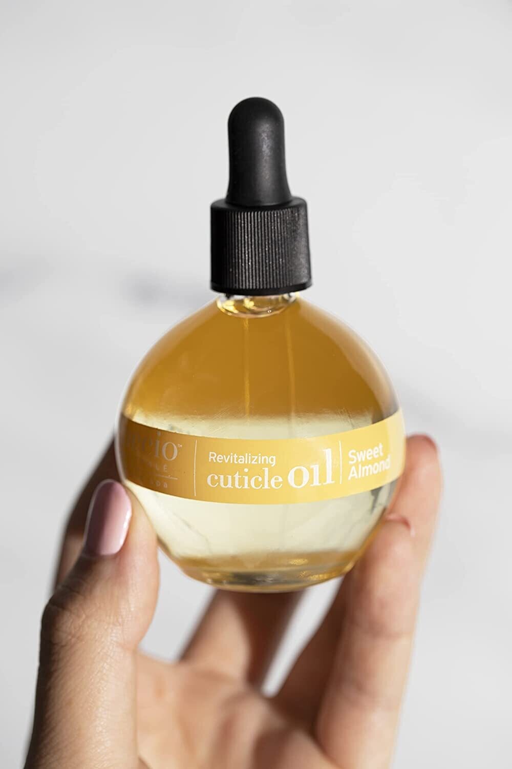 REVITALIZING CUTICLE OIL Slatki Badem  73 ml