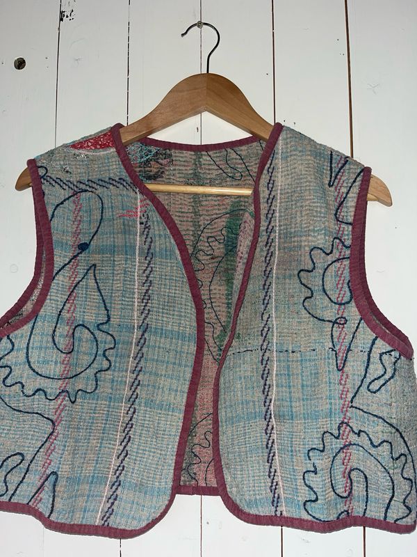 Vintage Suzani Hesje