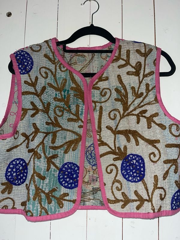 Vintage Suzani Hesje