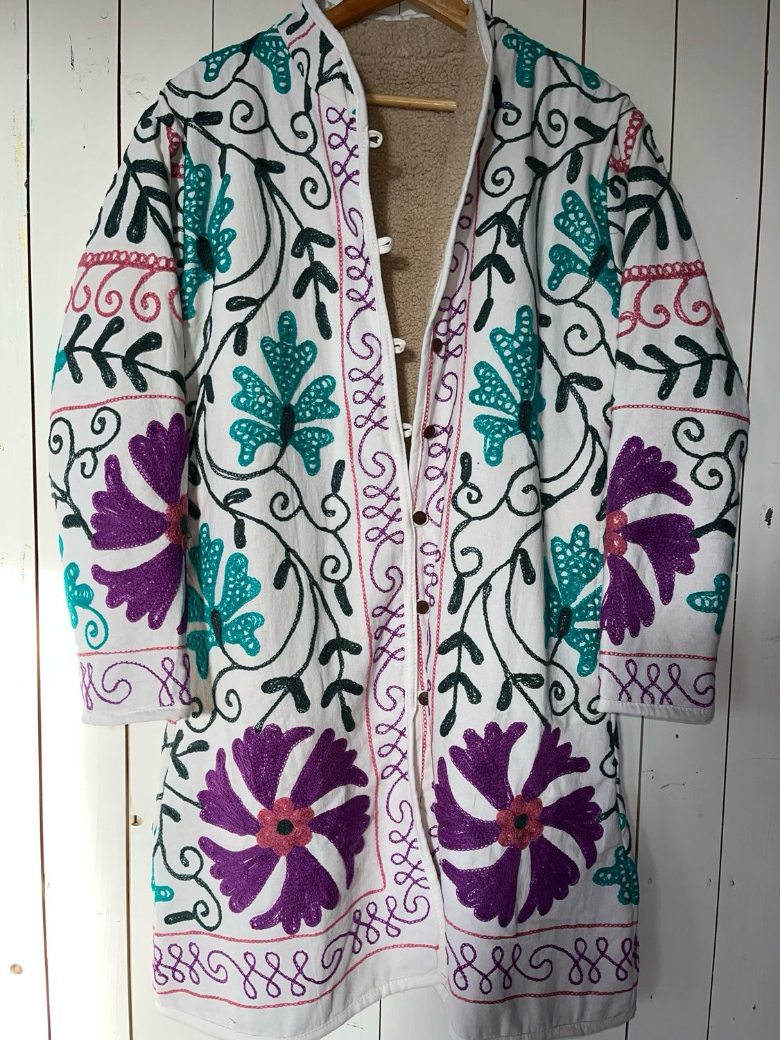 Suzani jas lang gevoerd