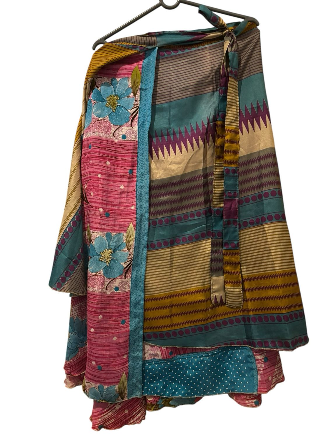 Wikkelrok recyclede sari