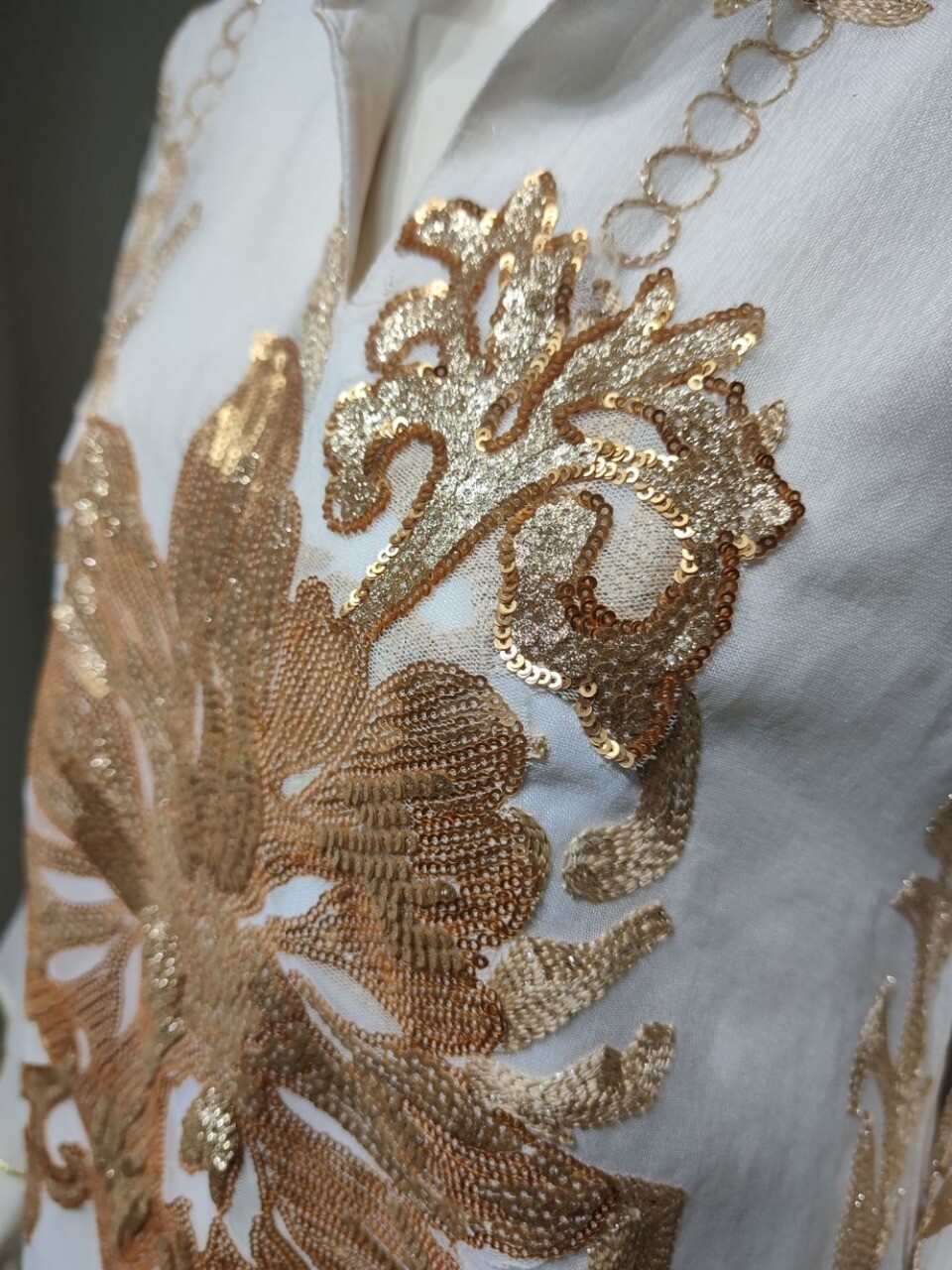 Maxi Dress Golden Sequins Embroidery Green White