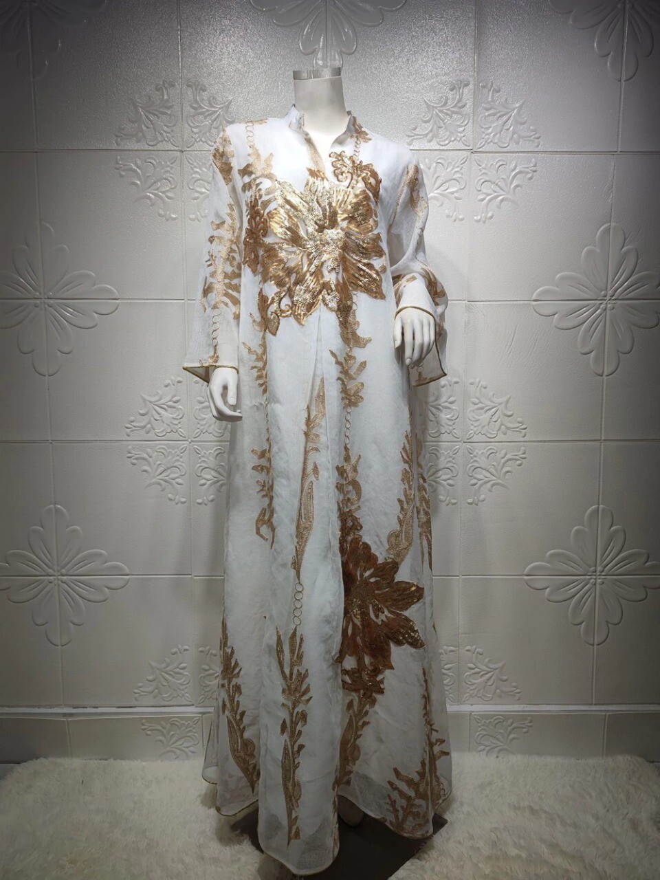 Maxi Dress Golden Sequins Embroidery Green White