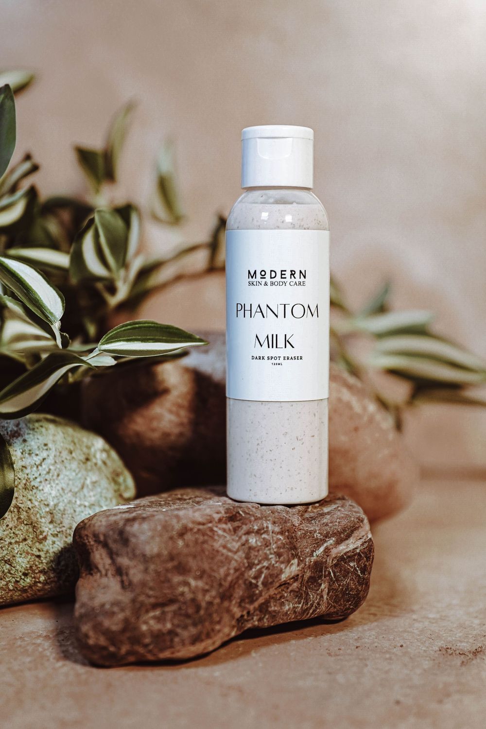 Phantom Dark Spot Eraser Milk