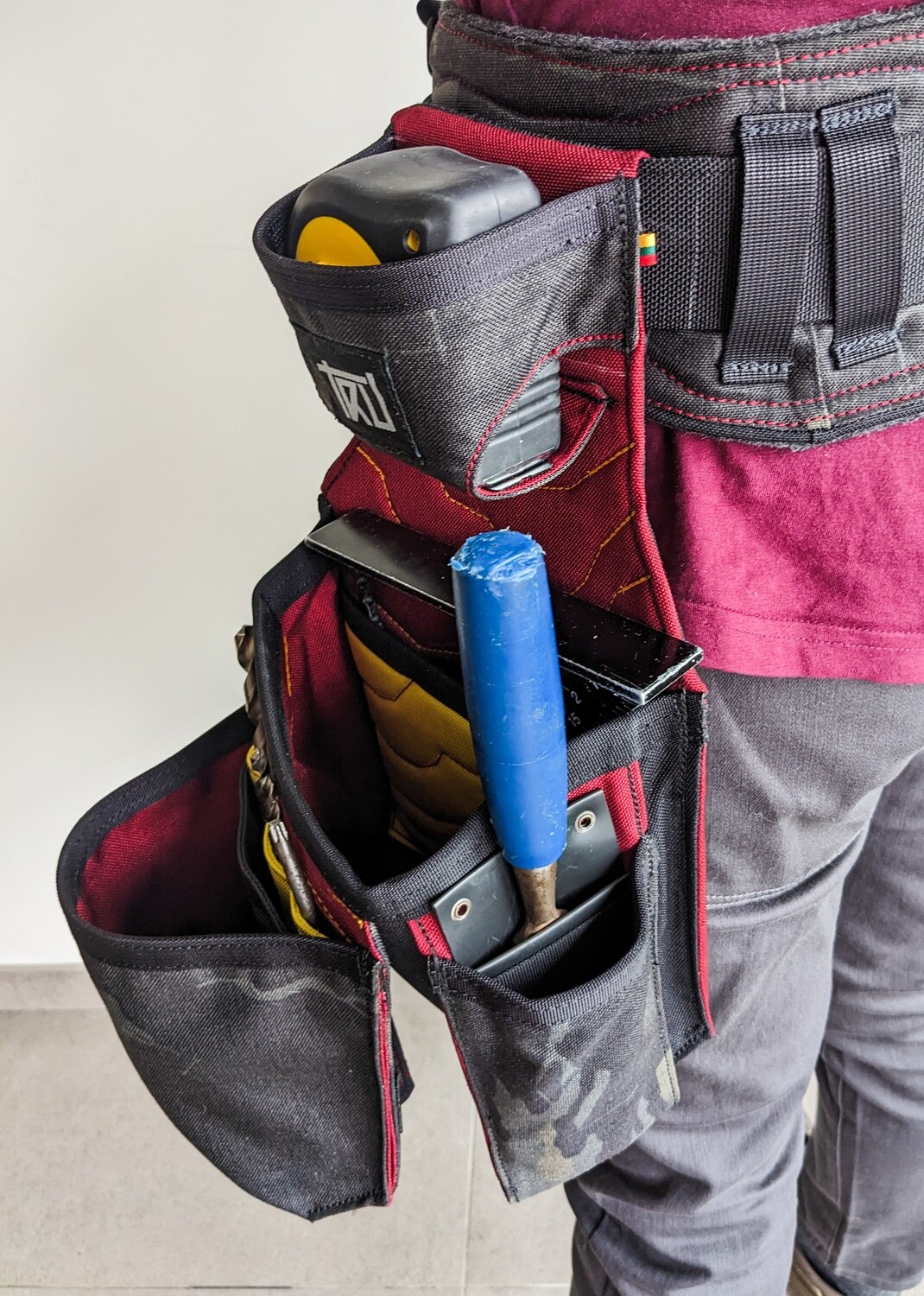 PLASTIC SHIELD FOR VERTICAL TOOL POCKET