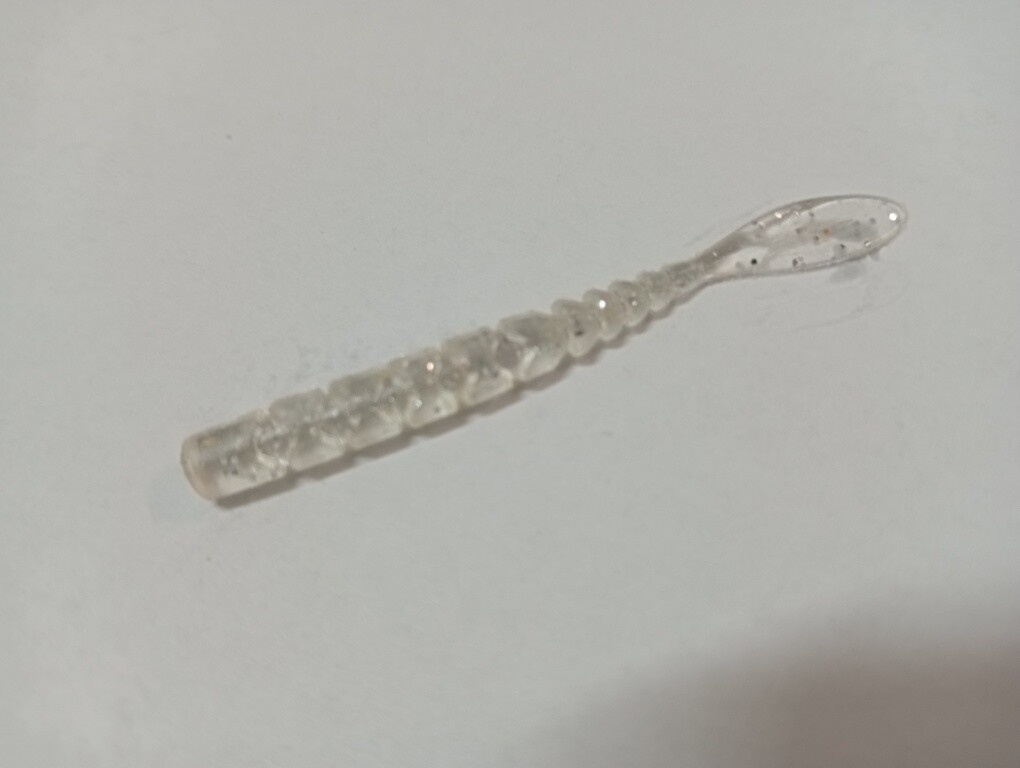 Aji Mebaru Leaf 50mm Clear glitter