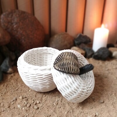 Basket / Apple Shape / White / Home Decor / Handmade / Papercraft