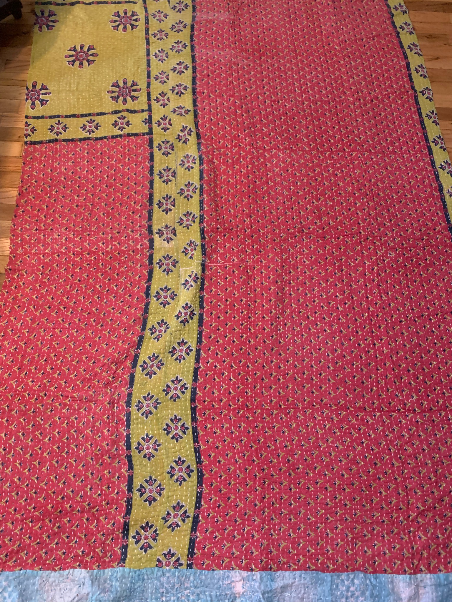 Kantha Zipper Bag And Quilt