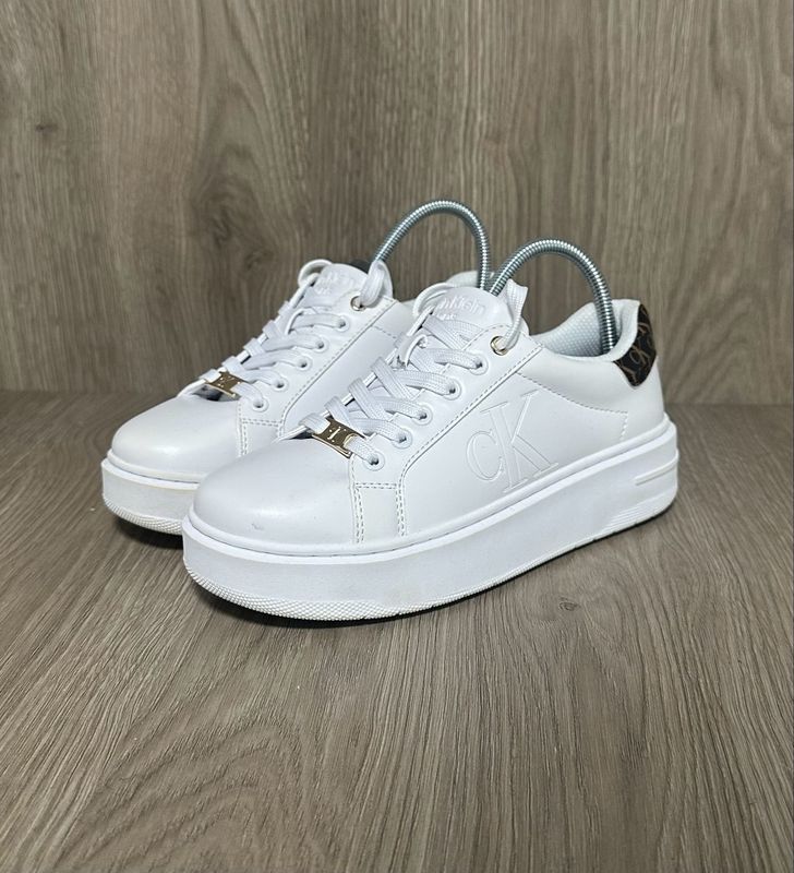Tenis Calvin Klein