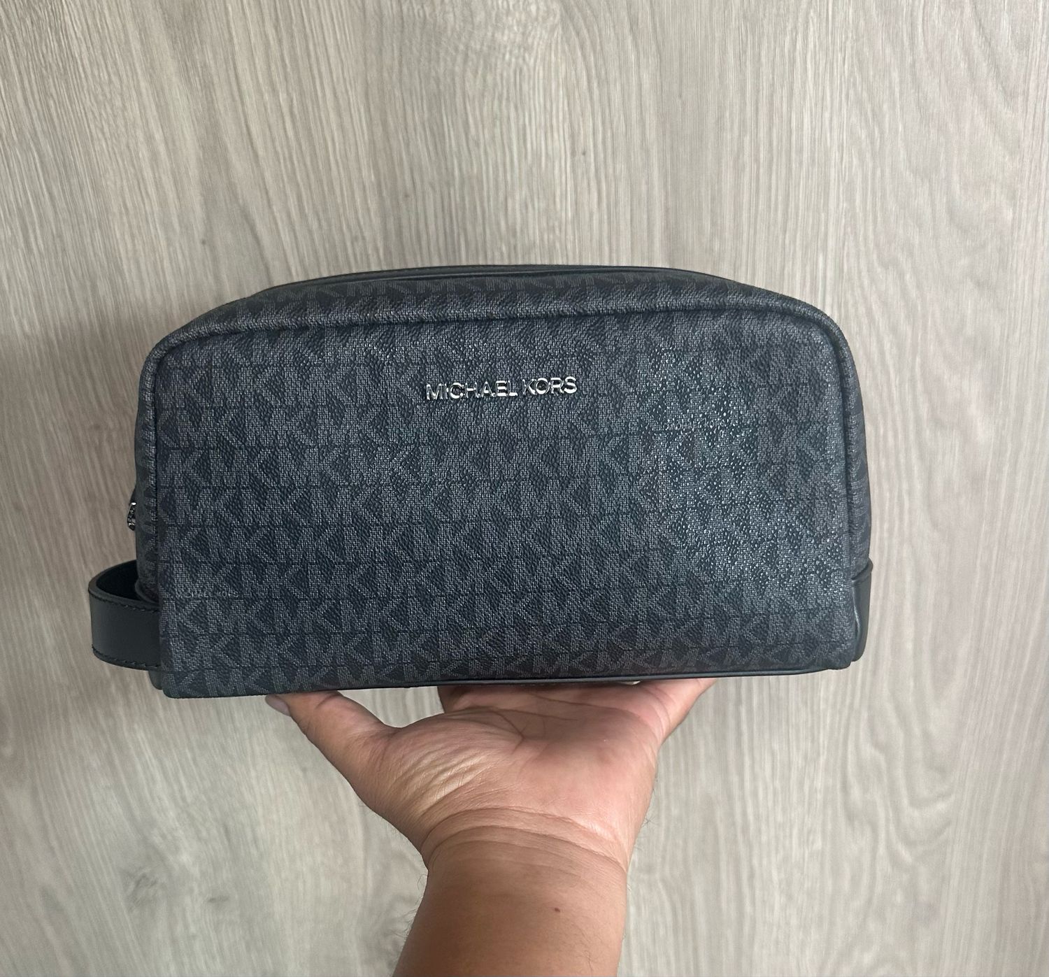Sobaquera Micahel Kors
