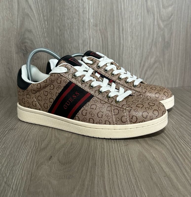 Tenis Guess
