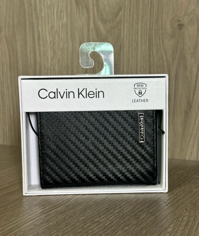 Billetera Calvin Klein