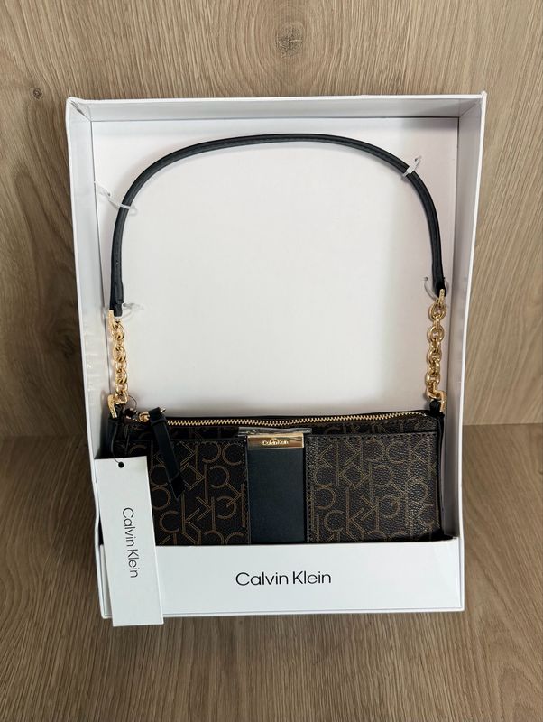 Estuche Crossbody Calvin Klein