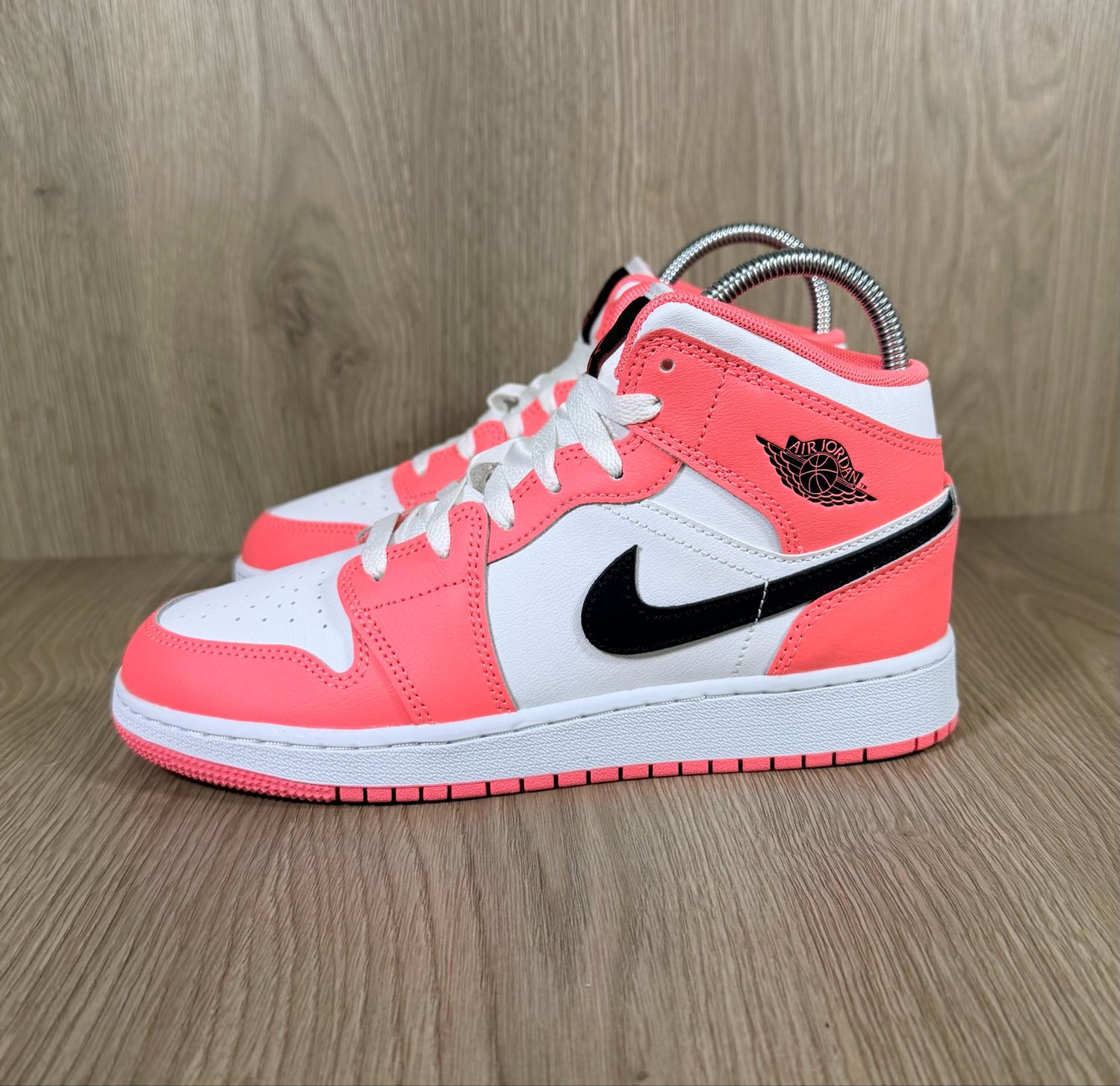 Air Jordan 1 mid