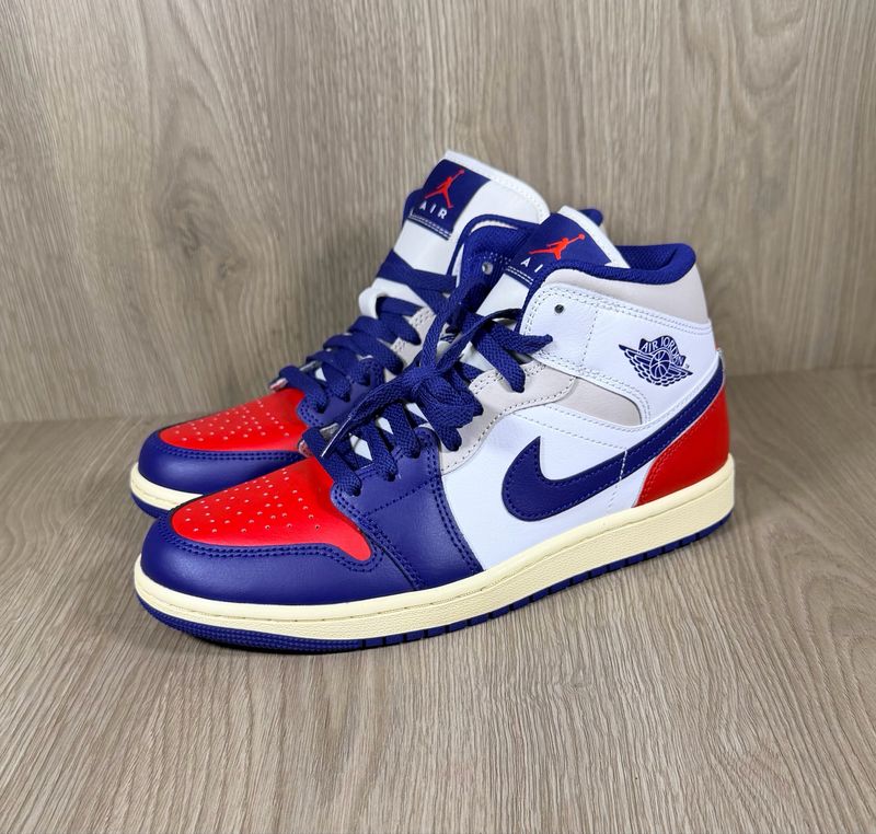 Air Jordan 1 Mid