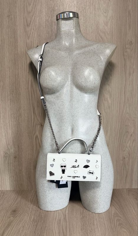 Cartera porta celular