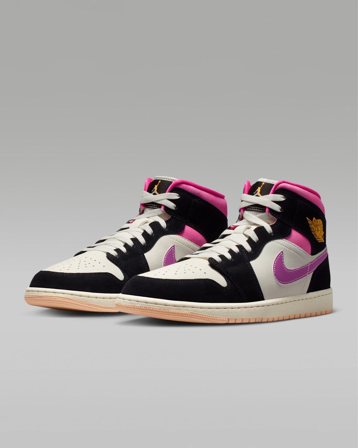 Air Jordan 1 Mid SE