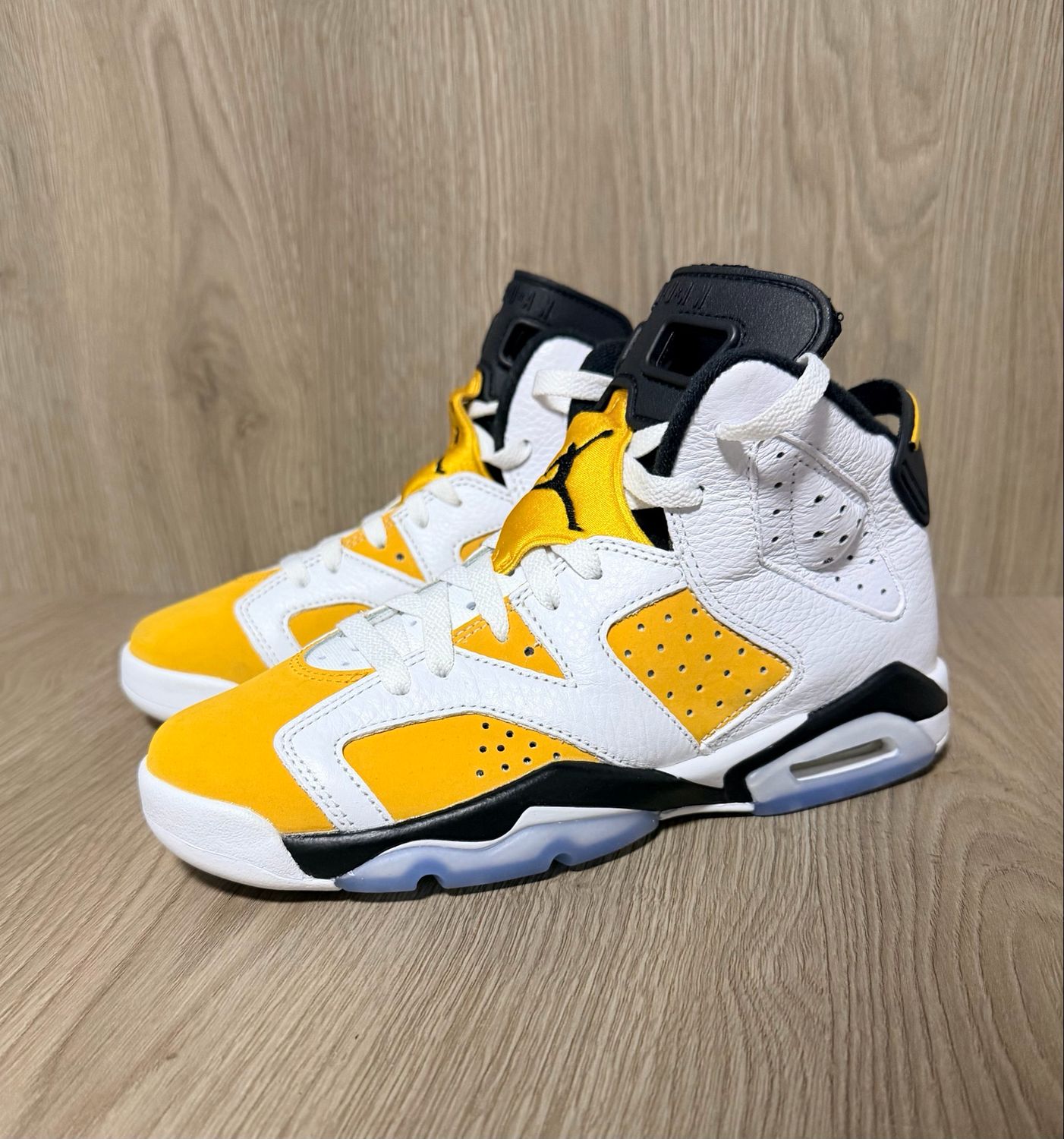 Air Jordan 6