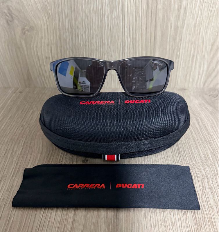 Gafas de sol carrera ducati