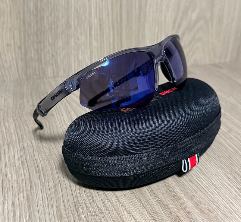 Gafas carrera ducati