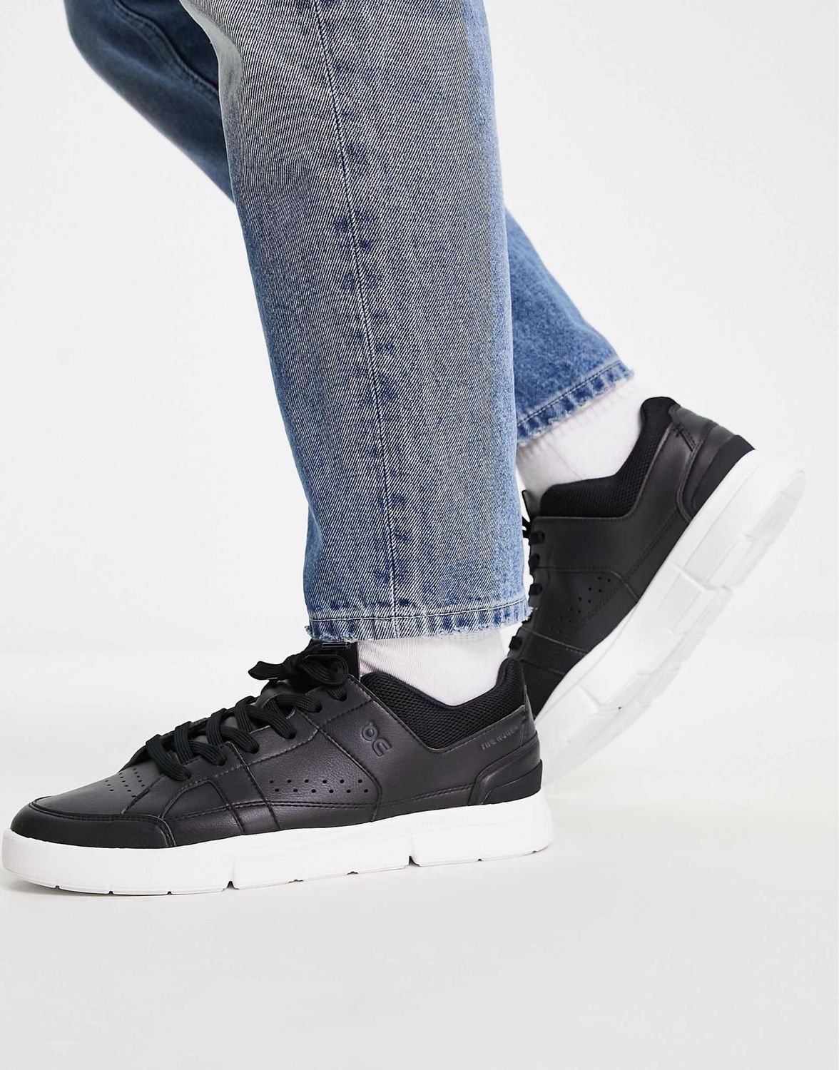 Tenis Onclout