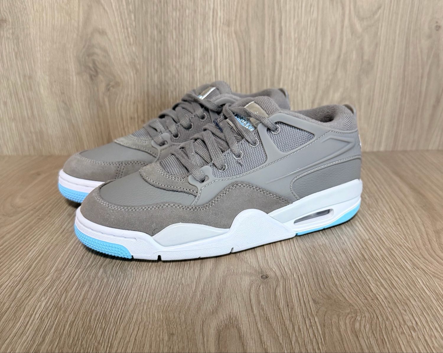 Jordan 4 RM