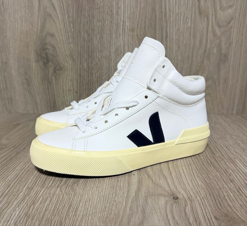 Tenis veja