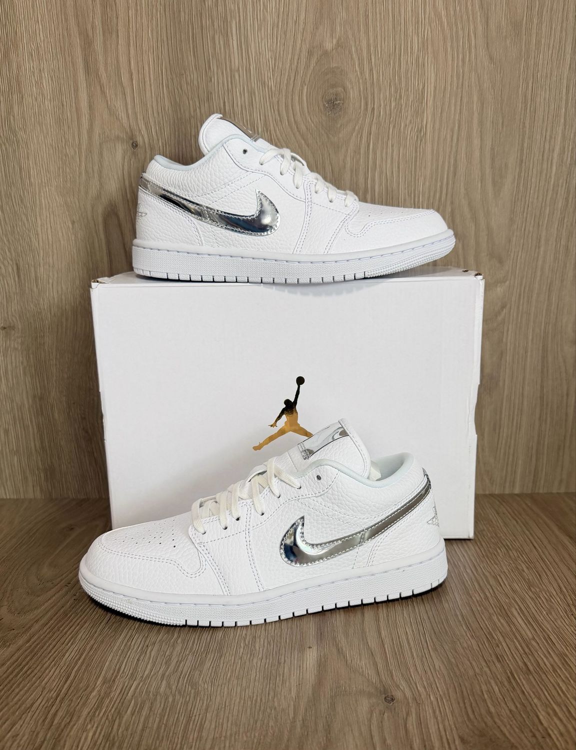 Air Jordan 1 Low SE