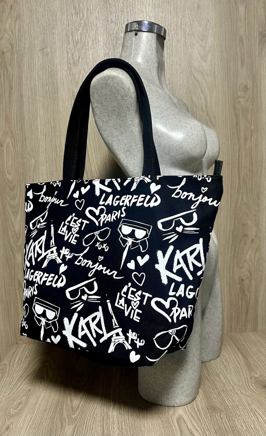 Bolso con cierre Karl Lagerfeld