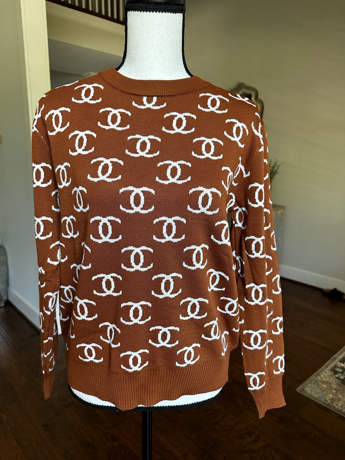 Chanel Brown &amp; White Sweater S/M