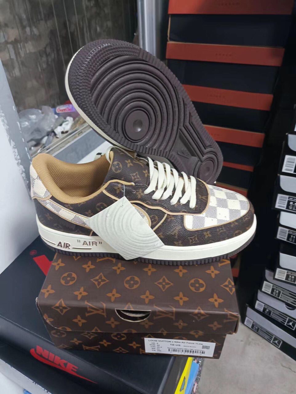 PRE-ORDER SNEAKERS
