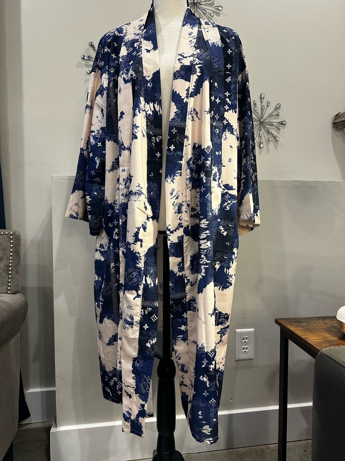 LV Blue Denim Faded Robe XL