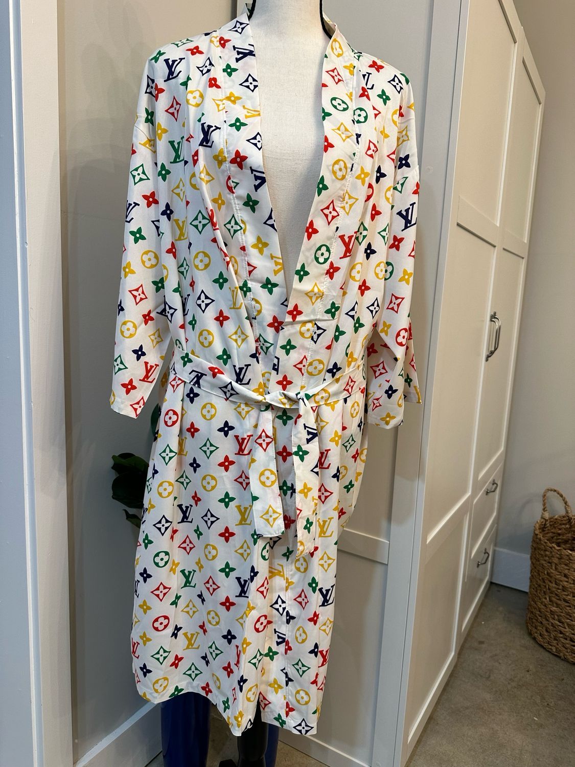 LV White Colorful Robe XL