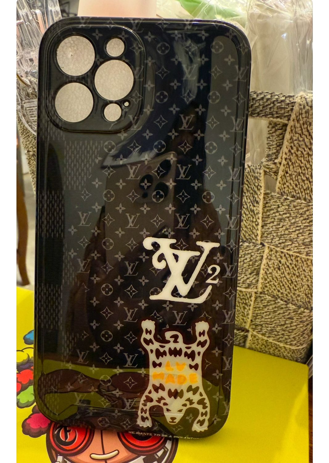 LV iPhone 12 Pro Max Cover
