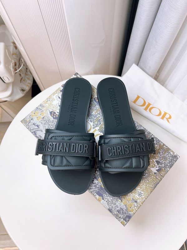 New Arrivals 🎉 PRE-ordered