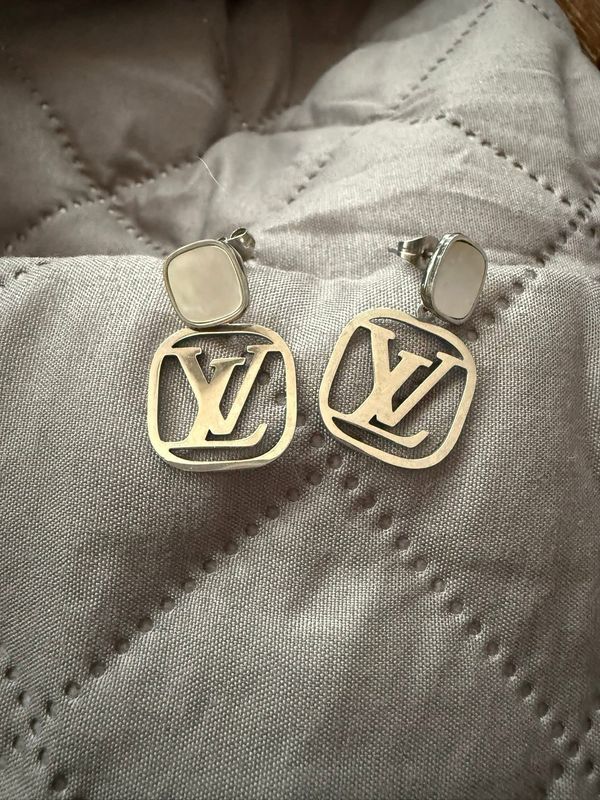 LV Mother Of Pearl Silver Earrings