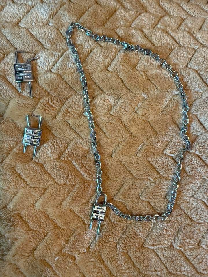 Givenchy Necklace &amp; Earrings Set