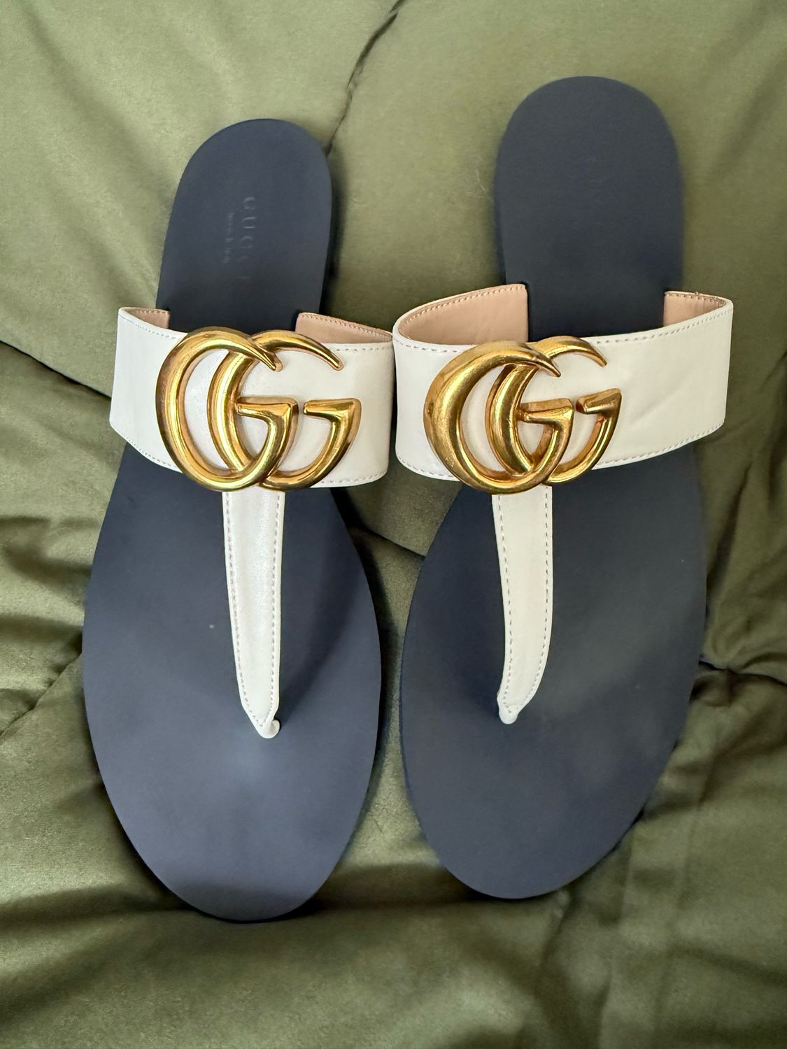 Gucci Chalk White Thong 8