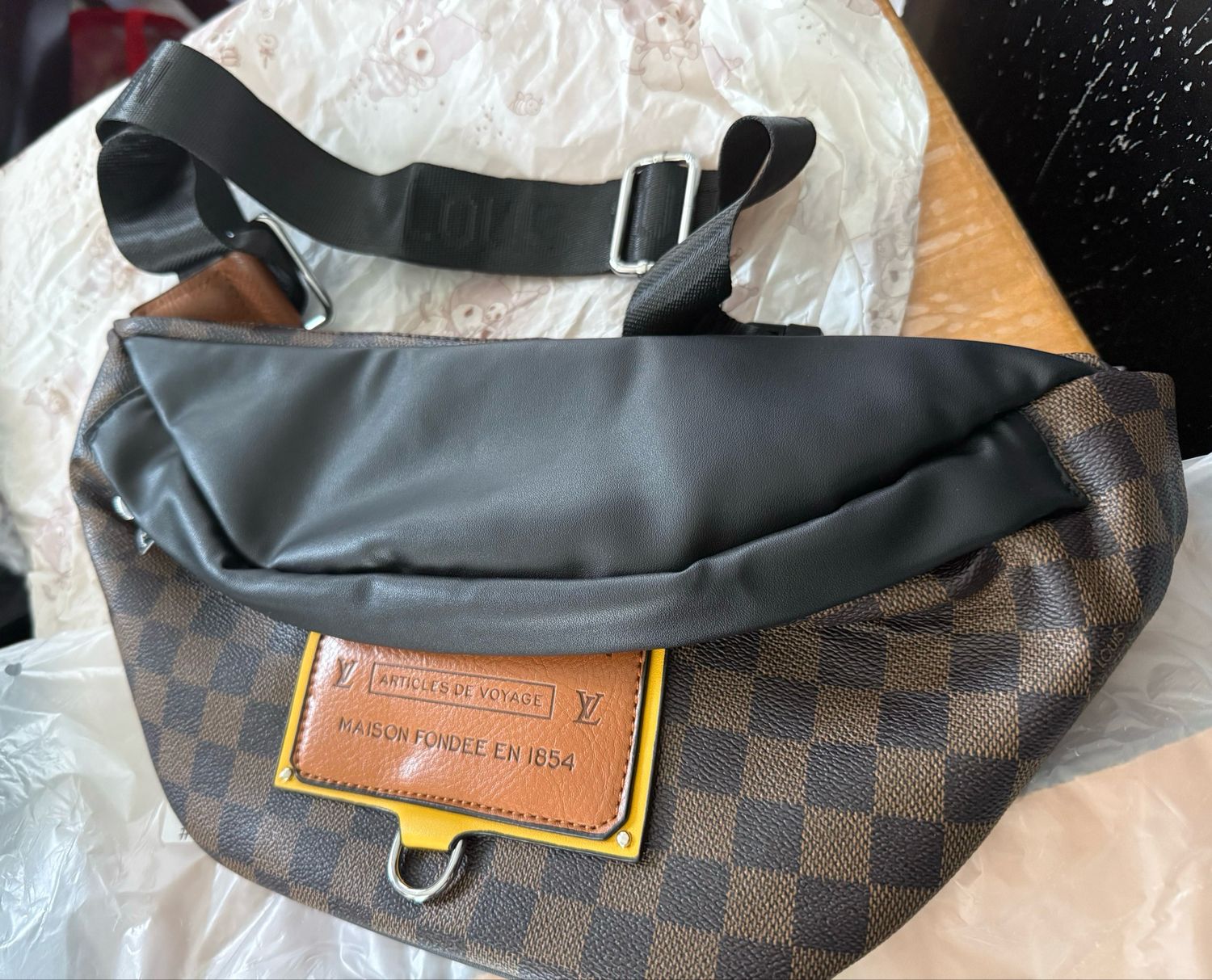 LV Damier Belt Bag/Crossbody