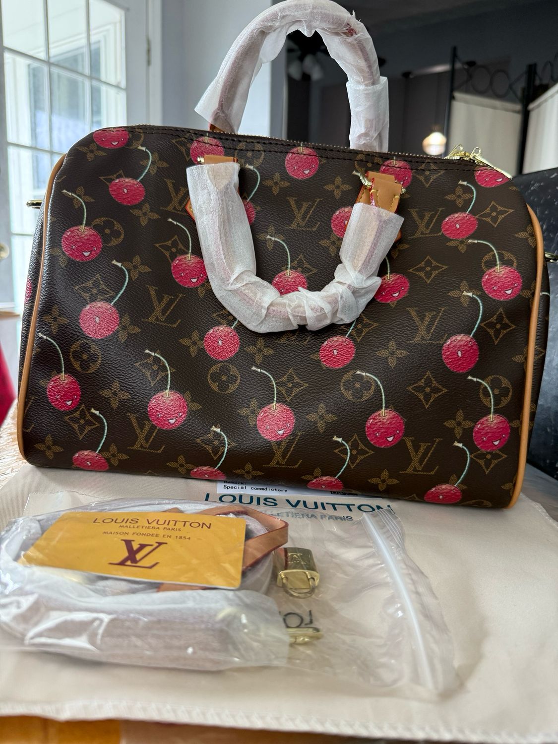 LV Cherry Mono Speedy 30”