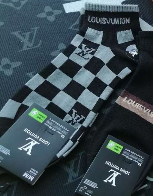 LV Black &amp; Gray Checkered Socks