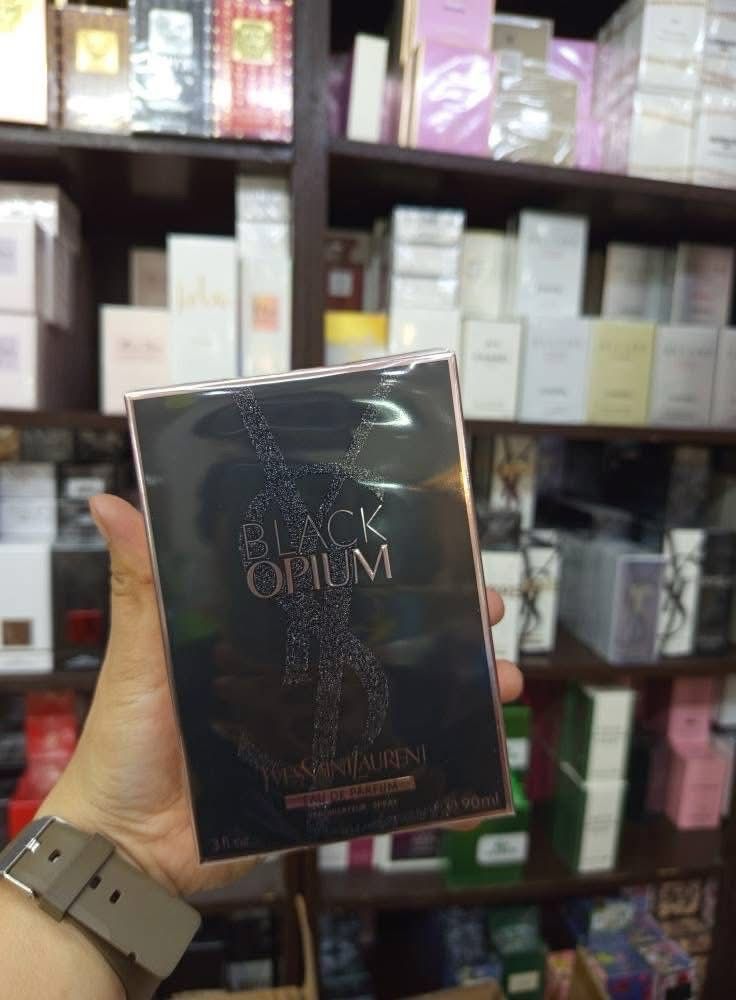 BLACK OPIUM EAU DE PARFUM