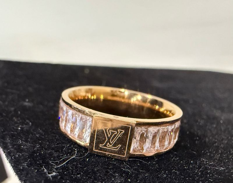 LV Rose Gold Ring 8