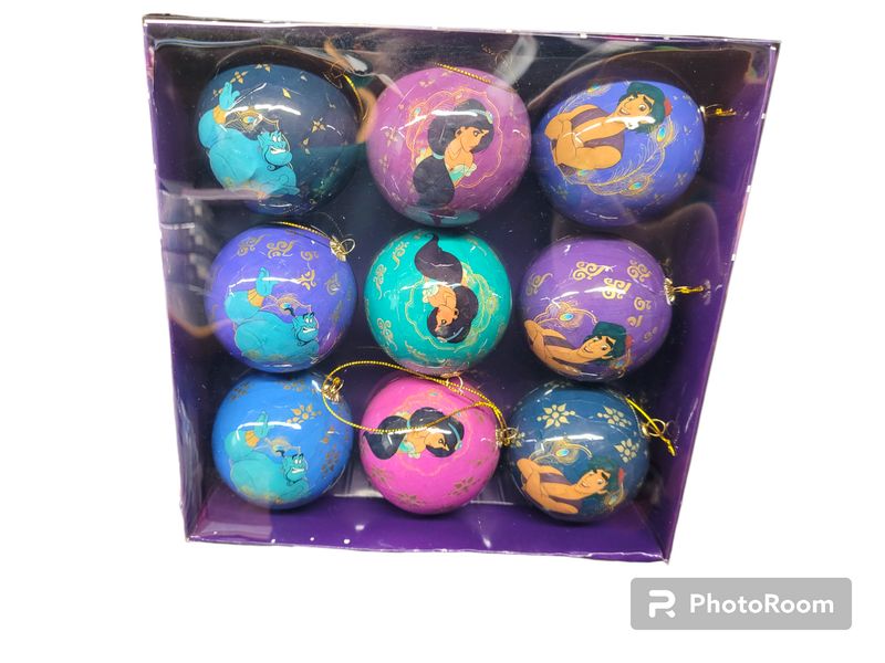 Disney set of 9 Christmas baubles Aladdin