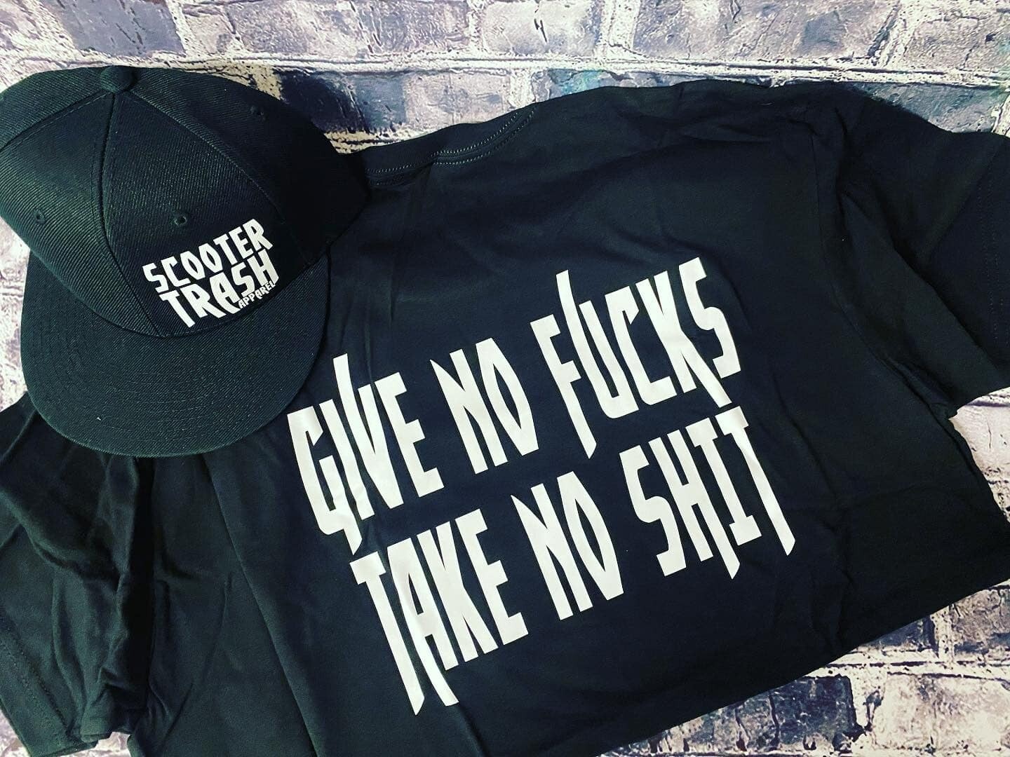 GIVE NO FUCKS TAKE NO SHIRT - T-SHIRT